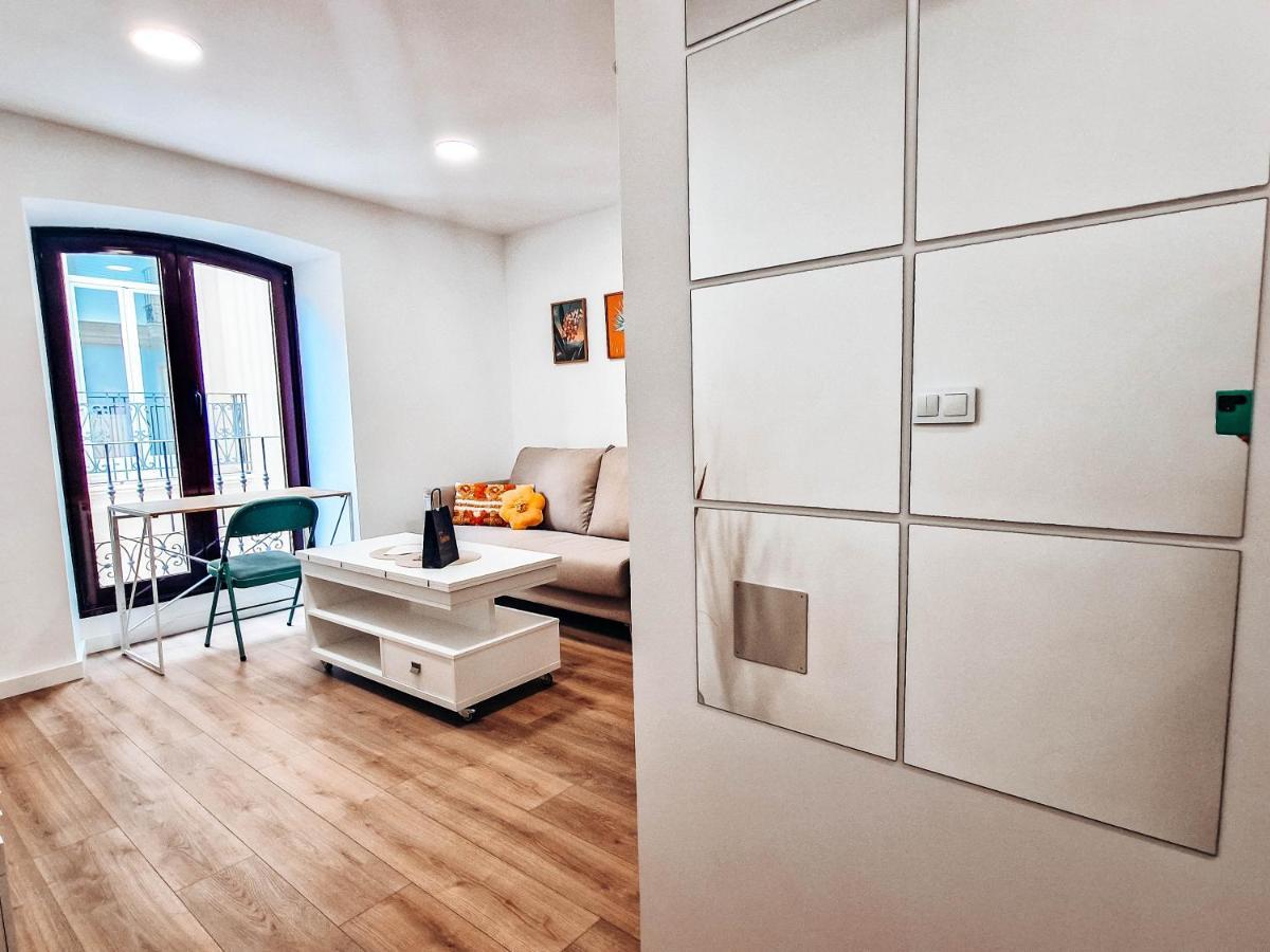 Apartment Tiendas 8